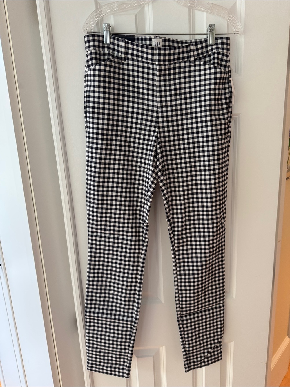 GAP Black & White Gingham Slim Chinos. NWT